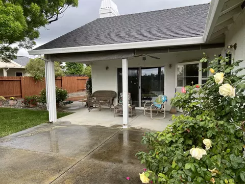 3731 Sunglow Dr, Redding, CA 96001 photo 2