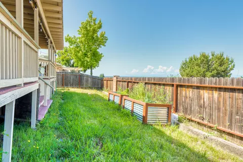 872 Springer Dr, Redding, CA 96003 photo 23