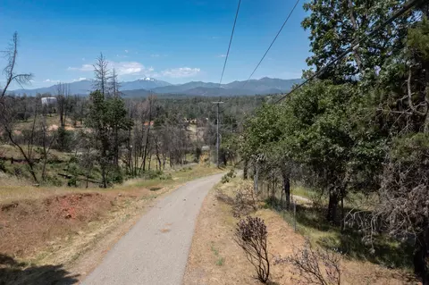 20048 Miller Butte Rd, Redding, CA 96003 photo 10