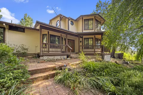 21110 Rolling Hills Rd, Manton, CA 96059