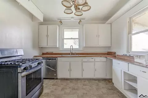 118 Mariposa Ave, Gerber, CA 96035 photo 7