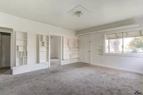 118 Mariposa Ave, Gerber, CA 96035 photo 4