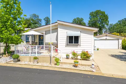 4696 Maple Trl, Redding, CA 96003