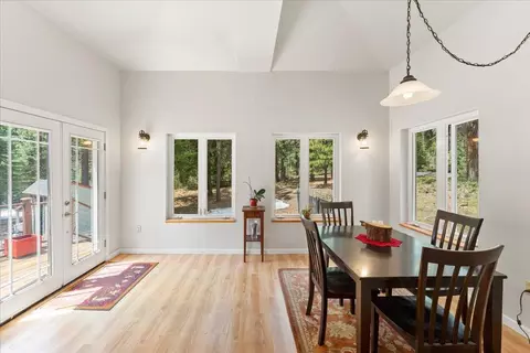 1609 Western Ct, Mccloud, CA 96057 photo 6