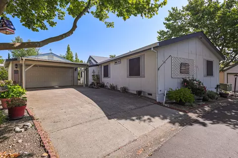 4587 Hickory Trl, Redding, CA 96003