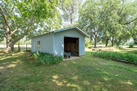 6190 Calin Ln, Anderson, CA 96007 photo 16
