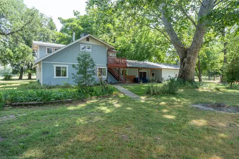 6190 Calin Ln, Anderson, CA 96007 photo 4