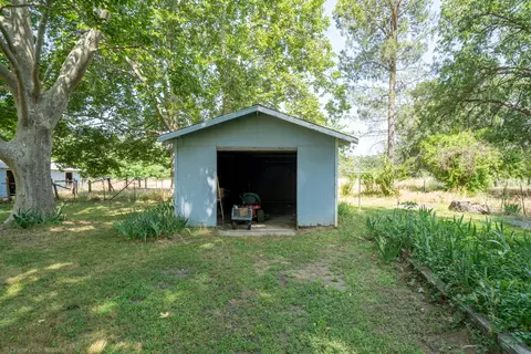 6190 Calin Ln, Anderson, CA 96007 photo 17