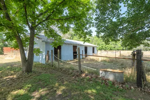6190 Calin Ln, Anderson, CA 96007 photo 14