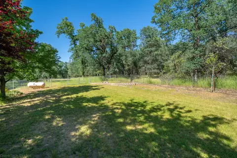 13115 Tamera Way, Redding, CA 96003 photo 56
