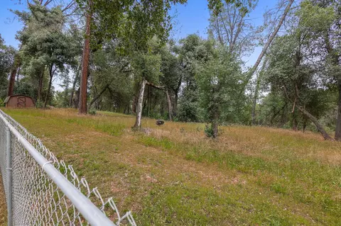 16001 Yankee Mine Rd, Redding, CA 96001 photo 17