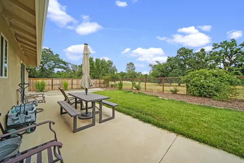 3011 Lake Redding Dr, Redding, CA 96003 photo 19