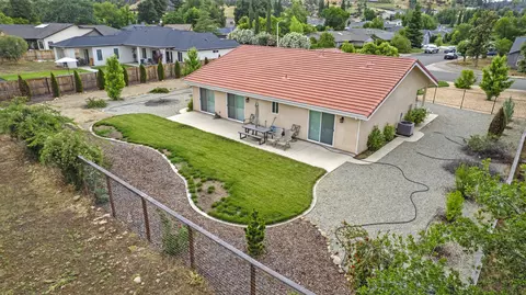 3011 Lake Redding Dr, Redding, CA 96003 photo 23