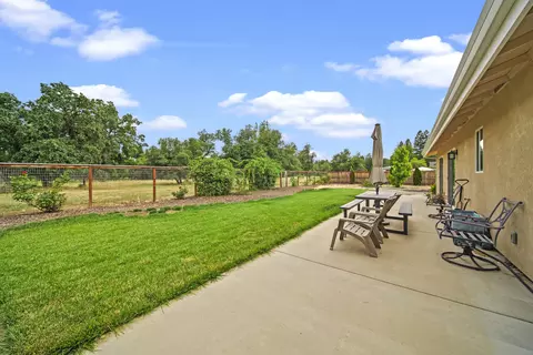 3011 Lake Redding Dr, Redding, CA 96003 photo 18