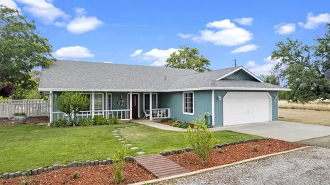 3191 El Camino Dr, Cottonwood, CA 96022