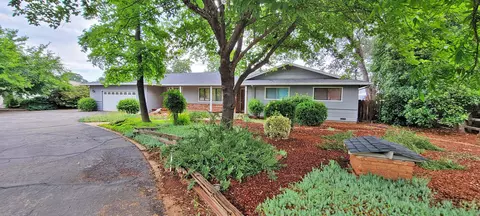 3423 Inverness St, Redding, CA 96002 photo 40