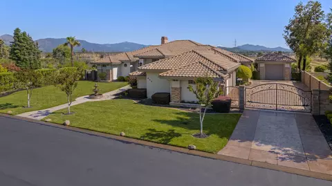 855 Santa Cruz Dr, Redding, CA 96003 photo 45