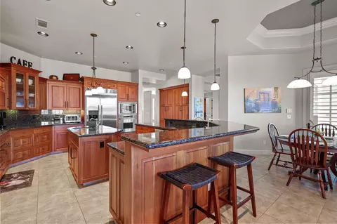 855 Santa Cruz Dr, Redding, CA 96003 photo 27