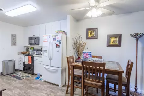 3033 Sacramento St, Redding, CA 96001 photo 8