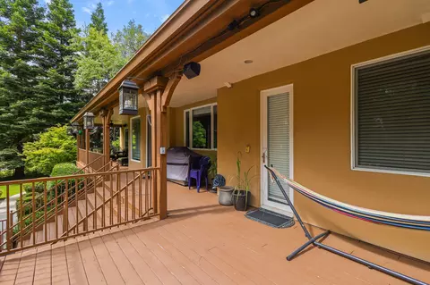 13345 Tierra Heights Rd, Redding, CA 96003 photo 38