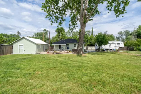 5040 Bonnyview Ave, Redding, CA 96001 photo 32