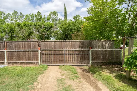5040 Bonnyview Ave, Redding, CA 96001 photo 48