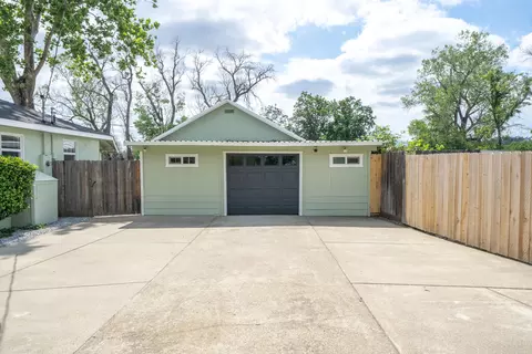 5040 Bonnyview Ave, Redding, CA 96001 photo 6