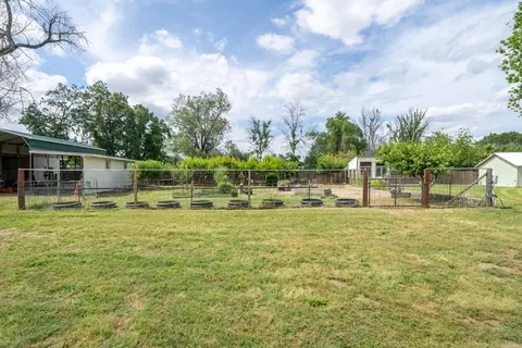 5040 Bonnyview Ave, Redding, CA 96001 photo 37