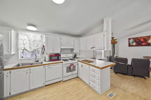 7283 Clarabelle Ln, Shingletown, CA 96088 photo 4