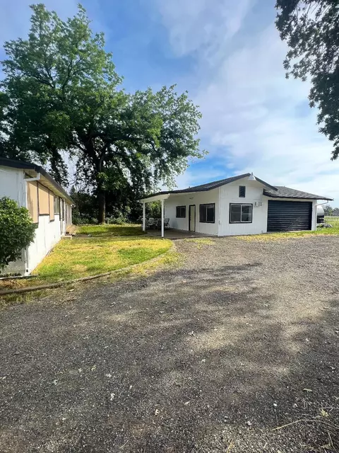 7310 Churn Crk Rd, Redding, CA 96002 photo 5