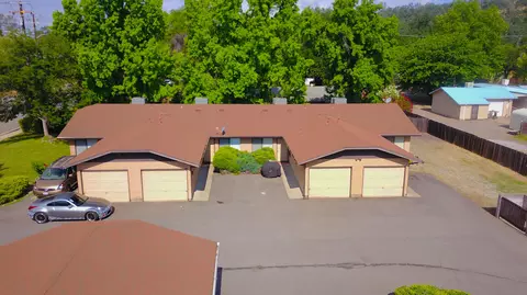 2124 Branstetter Ln, Redding, CA 96001 photo 7