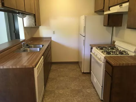 2124 Branstetter Ln, Redding, CA 96001 photo 11