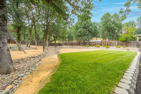 11414 Rugby Hill Dr, Redding, CA 96003 photo 18