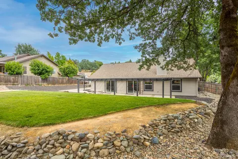 11414 Rugby Hill Dr, Redding, CA 96003 photo 17