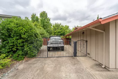 1850 Wisconsin Ave, Redding, CA 96001 photo 5