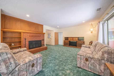 1850 Wisconsin Ave, Redding, CA 96001 photo 3