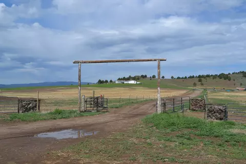 View/Area - 528-125 Mitchell Rd, Termo, CA 96132 photo 2 of 12