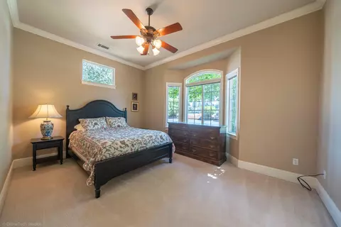 1085 Chardonnay, Redding, CA 96001 photo 16