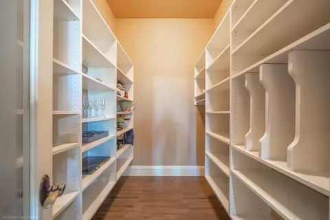 1085 Chardonnay, Redding, CA 96001 photo 14