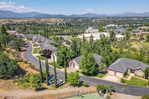 1085 Chardonnay, Redding, CA 96001 photo 40