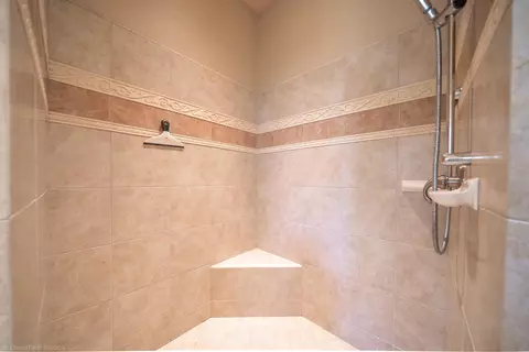 1085 Chardonnay, Redding, CA 96001 photo 24