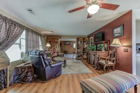 14082 Baker Rd, Red Bluff, CA 96080