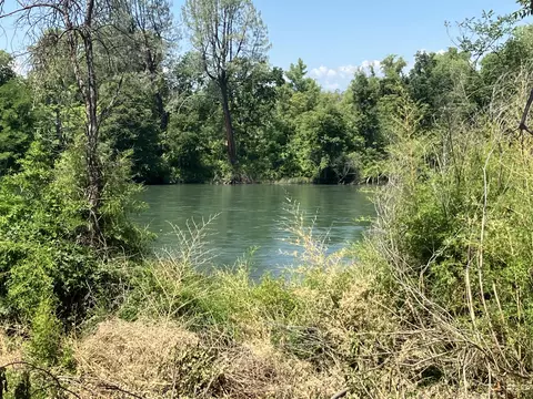Riverland Drive, Redding, CA 96002 photo 9