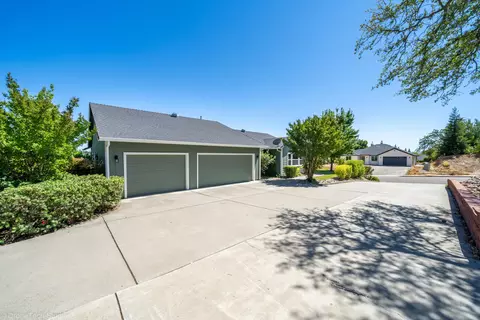 810 Terrace Dr, Red Bluff, CA 96080 photo 10