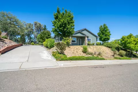 810 Terrace Dr, Red Bluff, CA 96080 photo 7