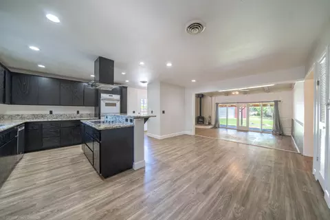 4941 Bonnyview Ave, Redding, CA 96001 photo 9
