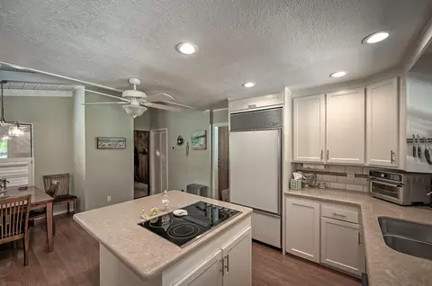4629 Alta Saga Dr, Redding, CA 96002 photo 5