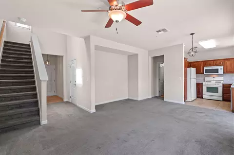 2388 La Villa Way, Redding, CA 96003 photo 3