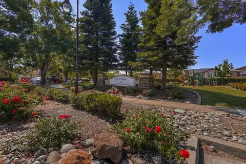 2388 La Villa Way, Redding, CA 96003 photo 30
