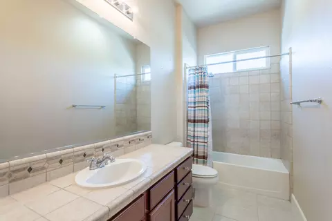 4408 Chinook Dr, Redding, CA 96002 photo 21